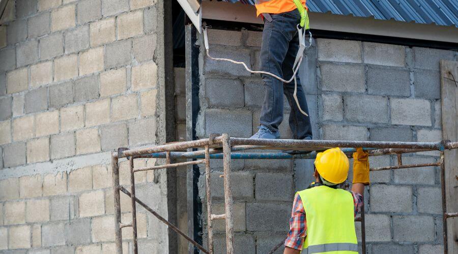 Professional residential roofers in Volcano, HI